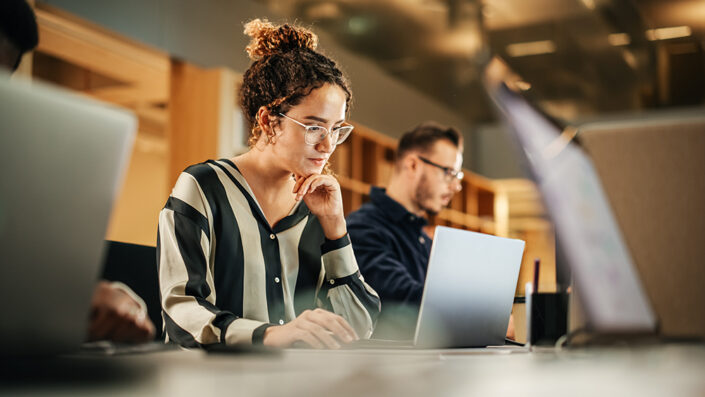 Young woman working in the office