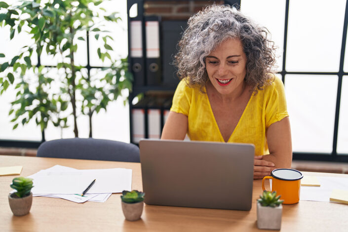 Business woman with laptop