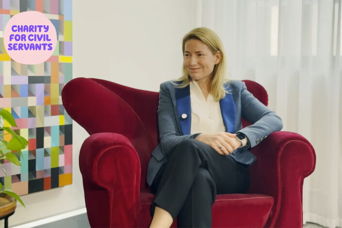 Photo of Suzanne Heywood CBE