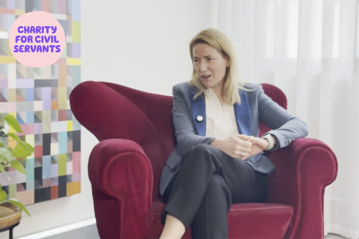 Photo of Suzanne Heywood CBE